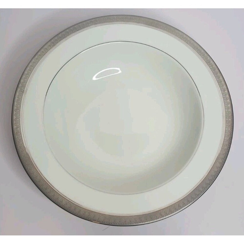 Mikasa Palatial Platinum #L3235 Vegetable Bowl 10.5” China EUC